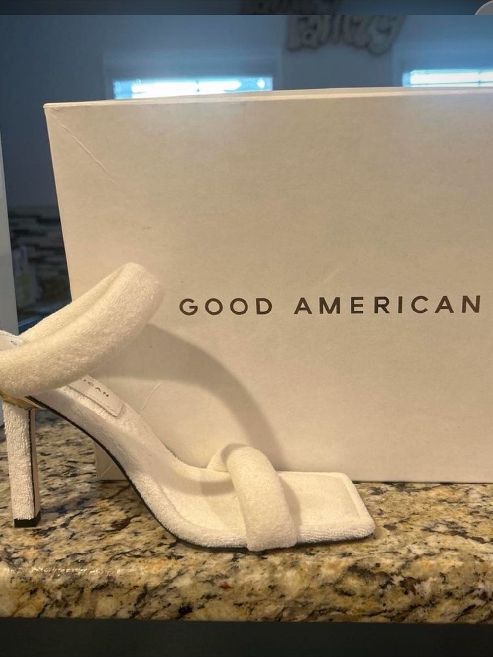Good American White Strappy Square-Toe Stiletto Sandals
